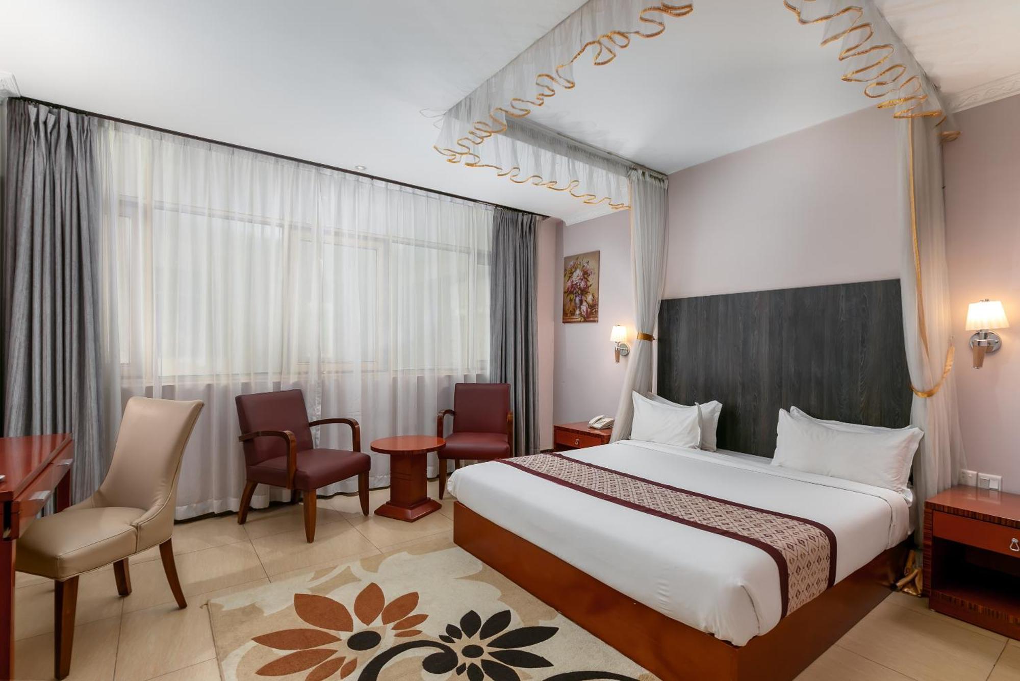 Hotel Russell