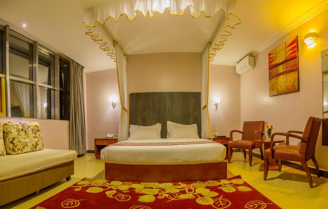 Hotel Russell
